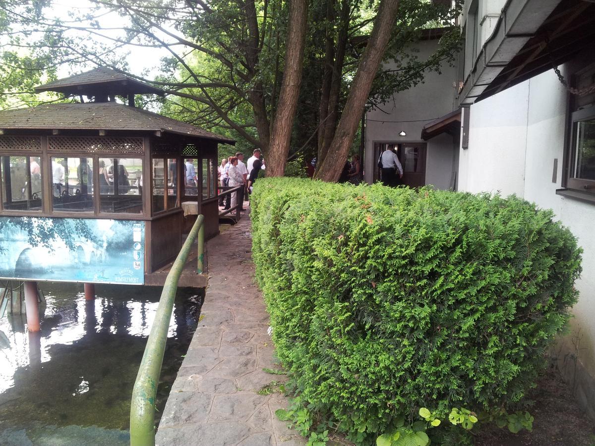 Hotel Rimski Most อิลิดชา ภายนอก รูปภาพ